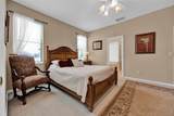1560 The Oaks Boulevard - Photo 15