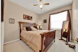 1560 The Oaks Boulevard - Photo 18