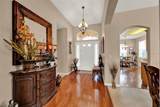 1560 The Oaks Boulevard - Photo 6