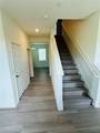 642 Preserve Pointe Boulevard - Photo 6