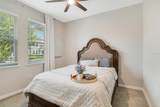 8042 Glenlloyd Avenue - Photo 11