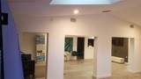2110 Robinson Street - Photo 9