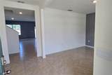 2722 Numa Falls Avenue - Photo 4