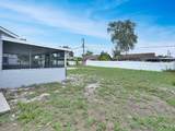 925 Roswell Terrace - Photo 15