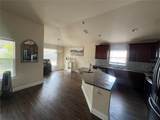 1015 Sabine Place - Photo 9