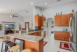 300 Kings Way - Photo 6