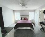 1934 Fenwick Way - Photo 18