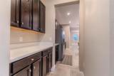 8078 Glenlloyd Avenue - Photo 11
