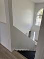 404 Manitoba Drive - Photo 32