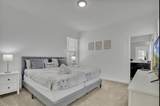 1025 Leader Street - Photo 18