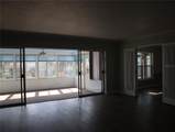 940 Oleander Drive - Photo 9