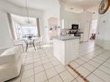 344 Grosvenor Loop - Photo 7