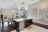 112 Windsor Place - Photo 10