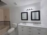 1724 Foxhall Circle - Photo 10