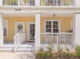 709 Bloom Street - Photo 2