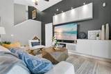 125 Southampton - Photo 17
