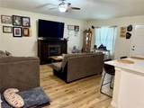 313 Oak Street - Photo 5
