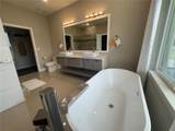 2037 Greenbriar Terrace - Photo 24