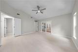 2082 Camelot Boulevard - Photo 41