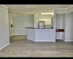 6412 Queens Borough Avenue - Photo 4