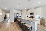 173 Lavenna Avenue - Photo 3