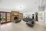 733 Saxby Avenue - Photo 6