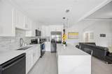 733 Saxby Avenue - Photo 8