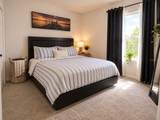 5003 Royal Point Avenue - Photo 10