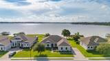 473 Lake View Way - Photo 5