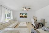 524 Pigeon Cir - Photo 2