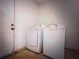 3189 Saint James Avenue - Photo 11