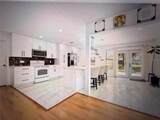 3189 Saint James Avenue - Photo 3