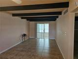 915 Club Circle - Photo 5