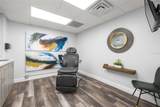 815 Howard Avenue - Photo 18