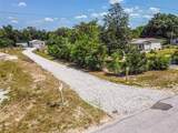 9616 Silverbend Drive - Photo 54