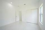 7811 Red Grange Boulevard - Photo 32