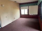 2812 Linden Tree Street - Photo 17