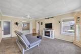 818 Fox Hills Drive - Photo 19