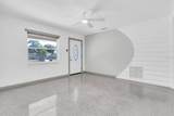 713 Freemont Street - Photo 3