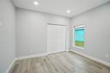 272 Diogenes Street - Photo 19
