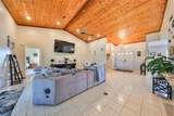 915 Eagle Lane - Photo 9