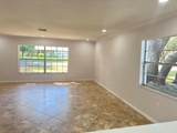 701 Oakwood Avenue - Photo 2