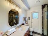 2728 Saint Cloud Oaks Drive - Photo 32