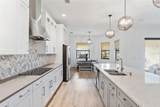 913 Buckhurst Drive - Photo 13