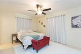 907 La Jolla Avenue - Photo 29