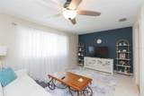 907 La Jolla Avenue - Photo 7