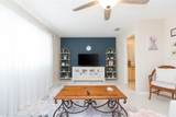 907 La Jolla Avenue - Photo 8