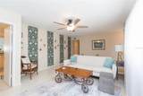 907 La Jolla Avenue - Photo 9