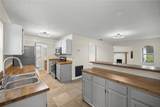 10891 Shady Hill Point - Photo 15