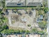 690 6TH Avenue - Photo 32